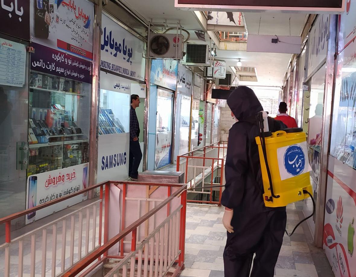 گنددزدایی شهرستان ملایر به همت دانشجویان گنددزدایی شهرستان ملایر به همت دانشجویان