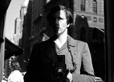 ویوین مایر، پرستار بچه مرموزی که بعد از مرگ به یک باره نابغه عکاسی خیابانی شناخته شد